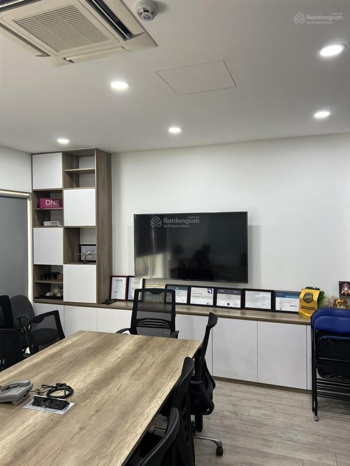 Cho thuê nhà phố sala saritown 110tr/tháng. 500m2 sử dụng