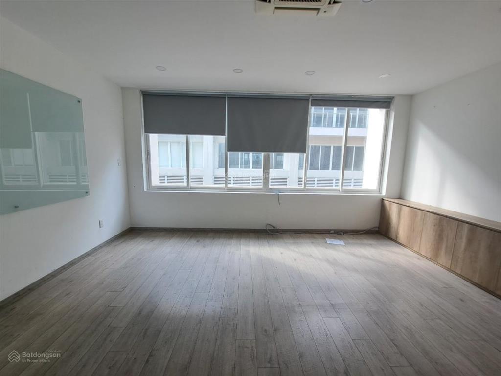 Cho thuê nhà phố sala saritown 110tr/tháng. 500m2 sử dụng
