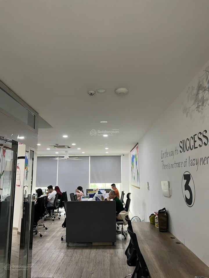 Cho thuê nhà phố sala saritown 110tr/tháng. 500m2 sử dụng