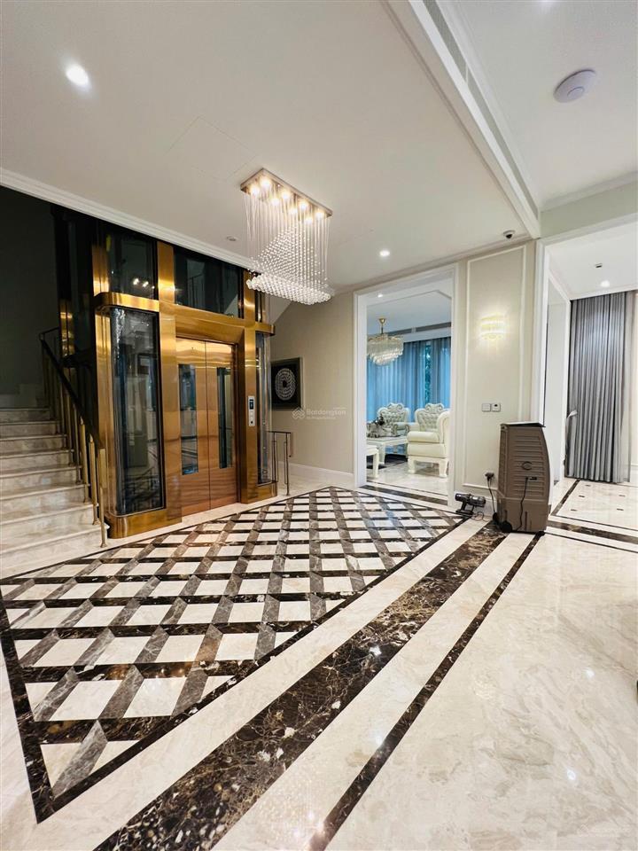 Bán biệt thự saroma sala 550m2, giá chỉ 500 tỷ