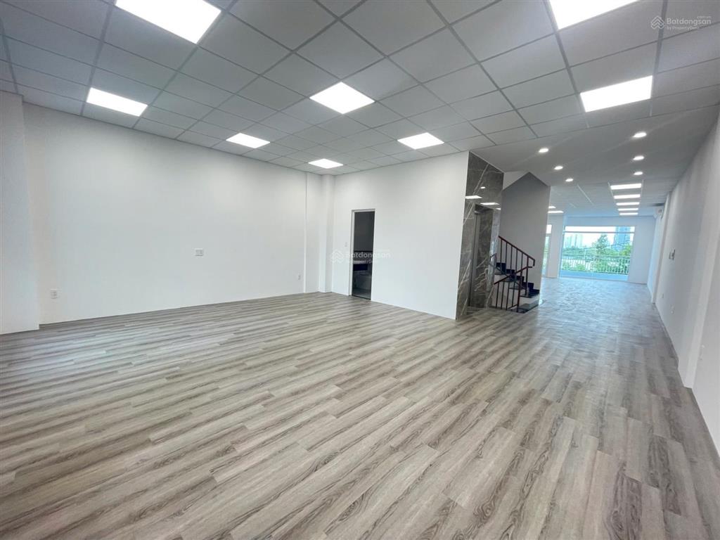 Cho thuê shophouse lakeview thủ thiêm 550m² giá 150 triệu/tháng