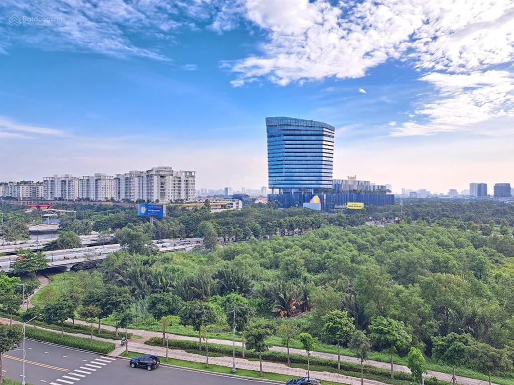 Bán căn góc tháp a sadora 2pn  92m2 giá 13.9 tỷ view đẹp