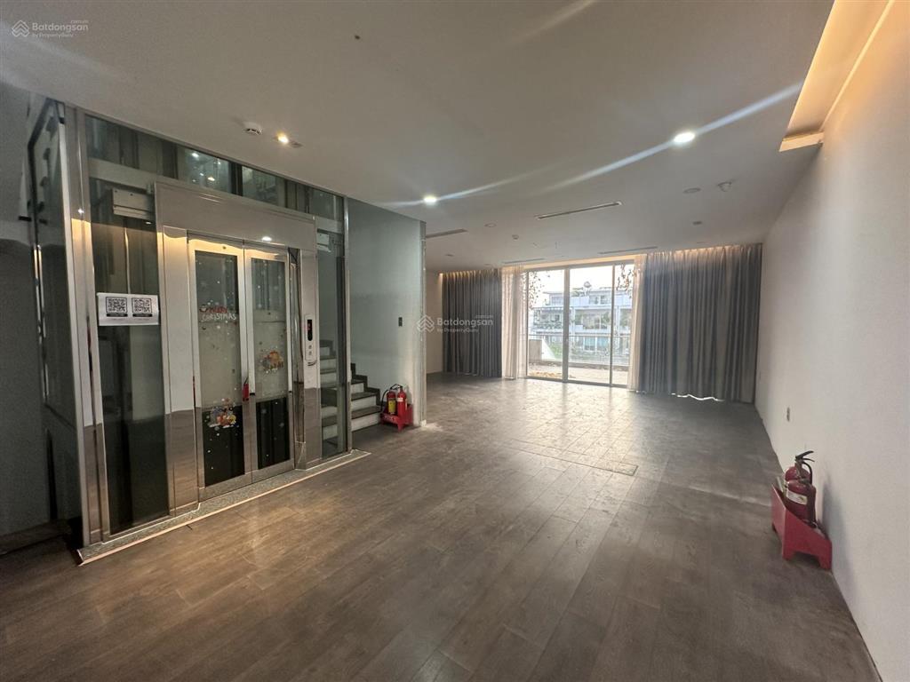 Bán nhà phố nguyễn cơ thạch khu đô thị sala sổ sẵn giá 165 tỷ