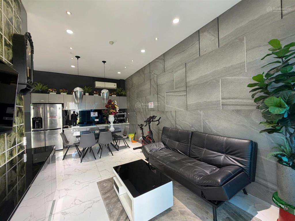 Cho thuê căn hộ lakeview ii thủ thiêm 3pn  96m2 giá 33 triệu/tháng  full nội thất