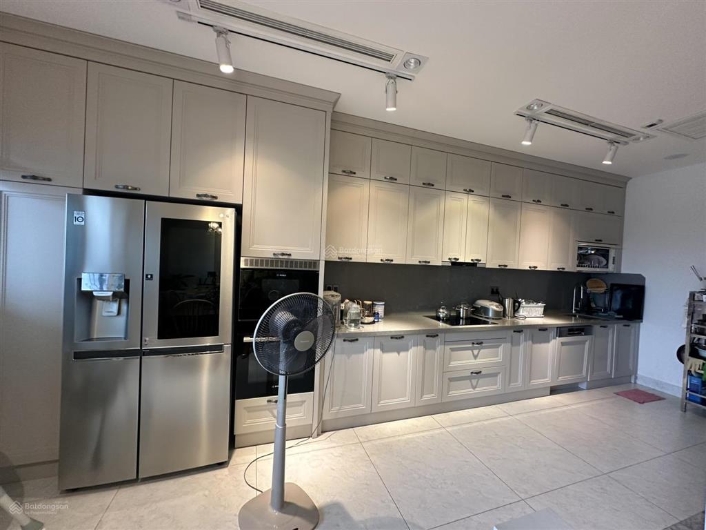 Cho thuê nhà phố sala, 110tr/tháng. 500m2 sử dụng