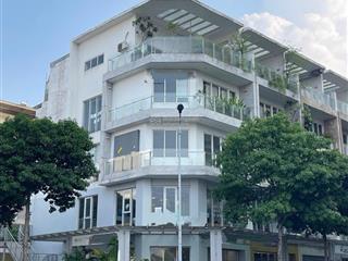 Cho thuê mặt bằng góc khu đô thị sala 150m2 giá chỉ 90 triệu/tháng
