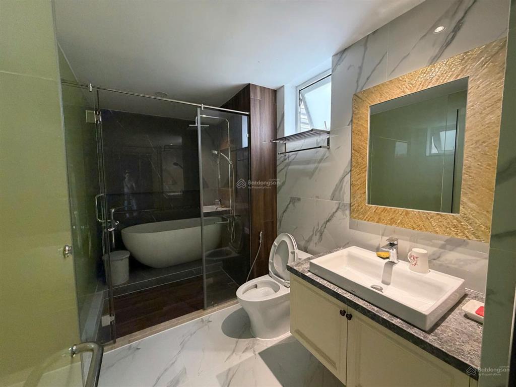 Bán căn duplex sala dt 210m2 giá bán 37 tỷ  hoàn thiện 5pn đẹp view landmark 81
