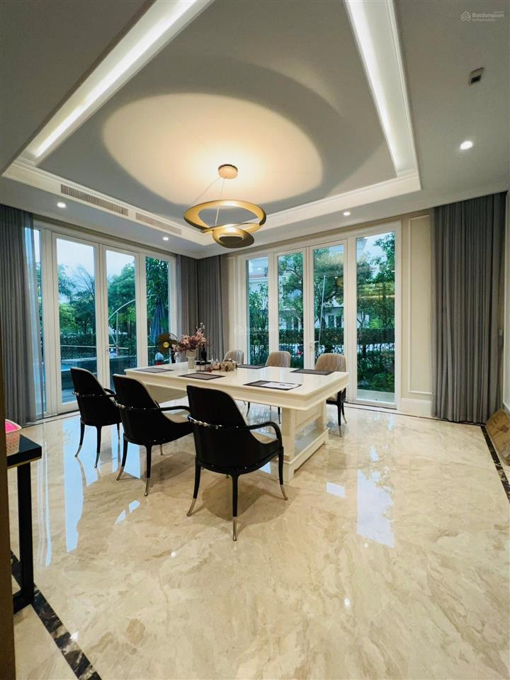 Bán biệt thự saroma sala 550m2, giá chỉ 500 tỷ