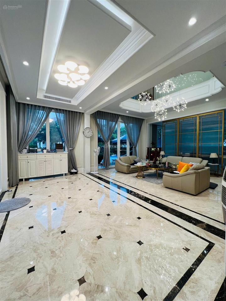 Bán biệt thự saroma sala 550m2, giá chỉ 500 tỷ
