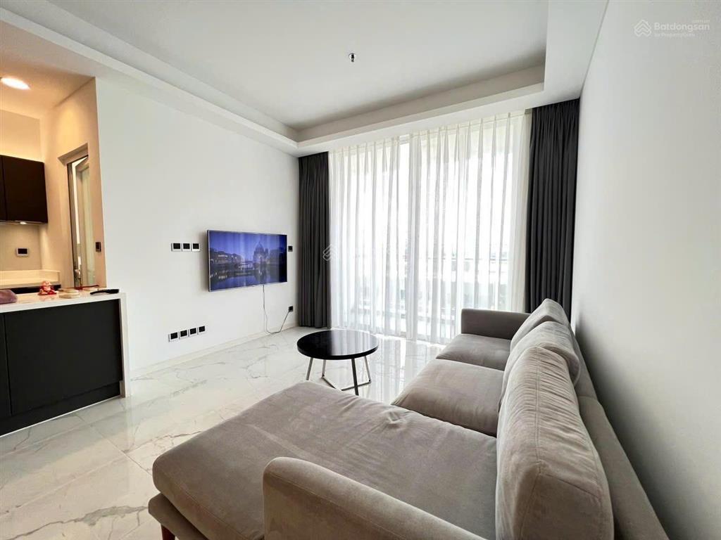 Cho thuê căn hộ sarina 3pn  127m²  full nội thất giá 45 triệu/tháng