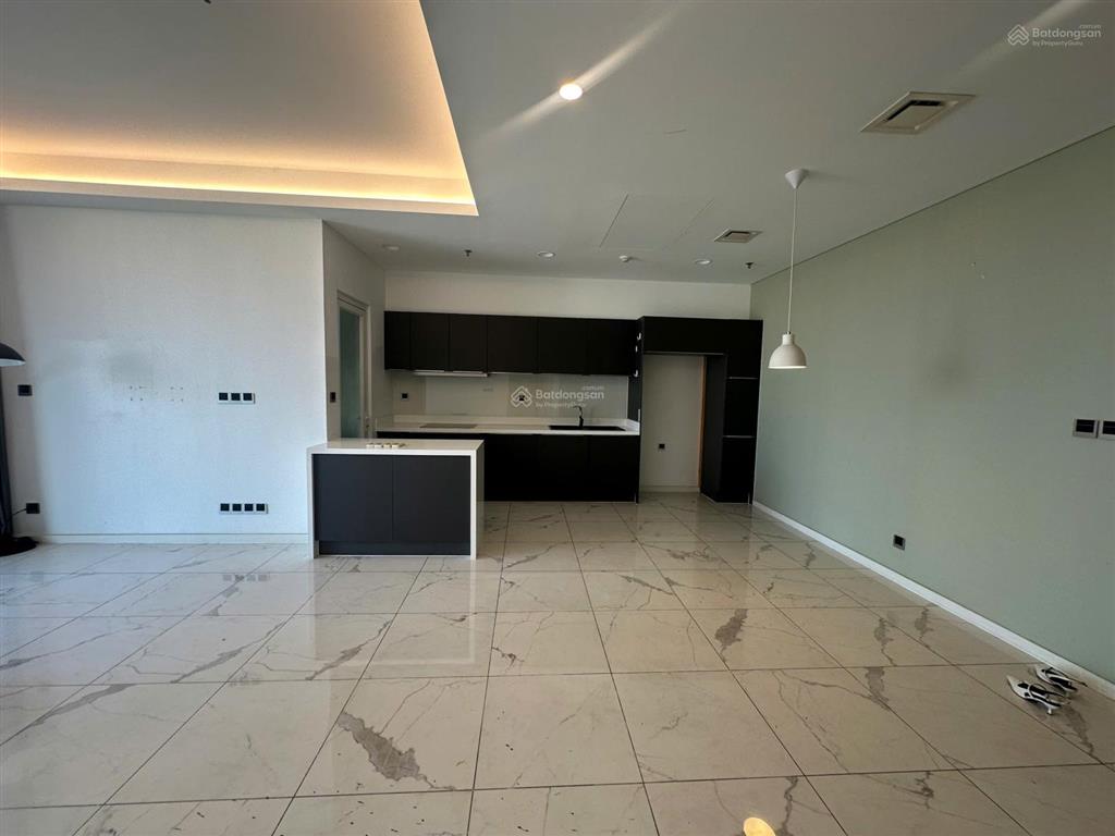 Bán căn góc sarina 3pn tầng 8 view sông  127m2 giá 24 tỷ  đã có sổ