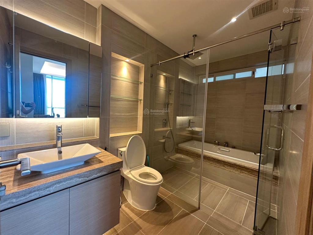 Bán căn góc sarina 3pn tầng 8 view sông  127m2 giá 24 tỷ  đã có sổ