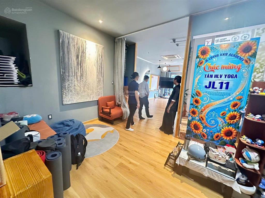 Cho thuê sàn văn phòng sarimi sala  70m2 giá 28 triệu/tháng
