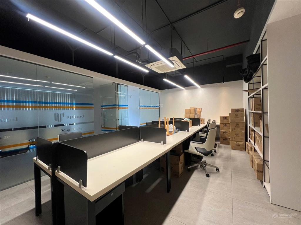 Cho thuê căn góc shop sarina sala  giá chỉ 95 triệu/tháng