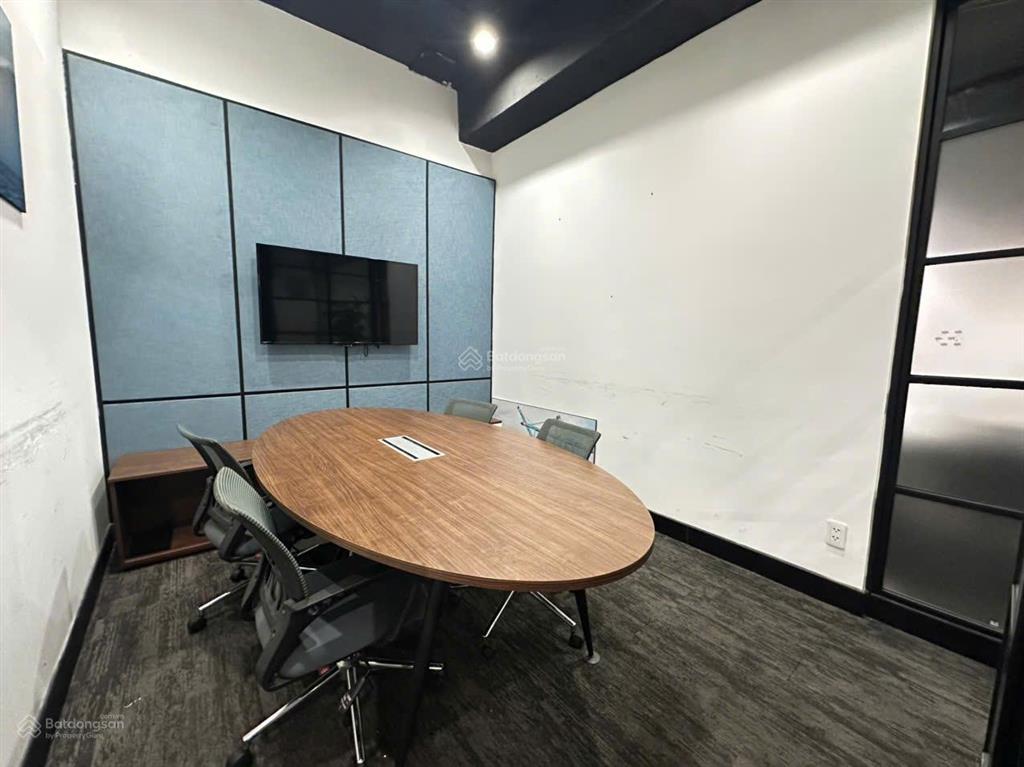 Cho thuê 300m2 sàn văn phòng tại sala full nt chỉ 130 triệu bao pql