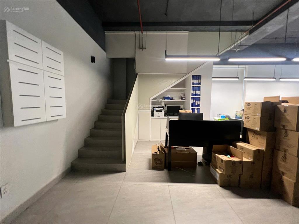 Cho thuê căn góc shop sarina sala  giá chỉ 95 triệu/tháng