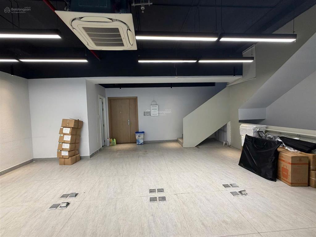 Cho thuê căn góc shop sarina sala  giá chỉ 95 triệu/tháng