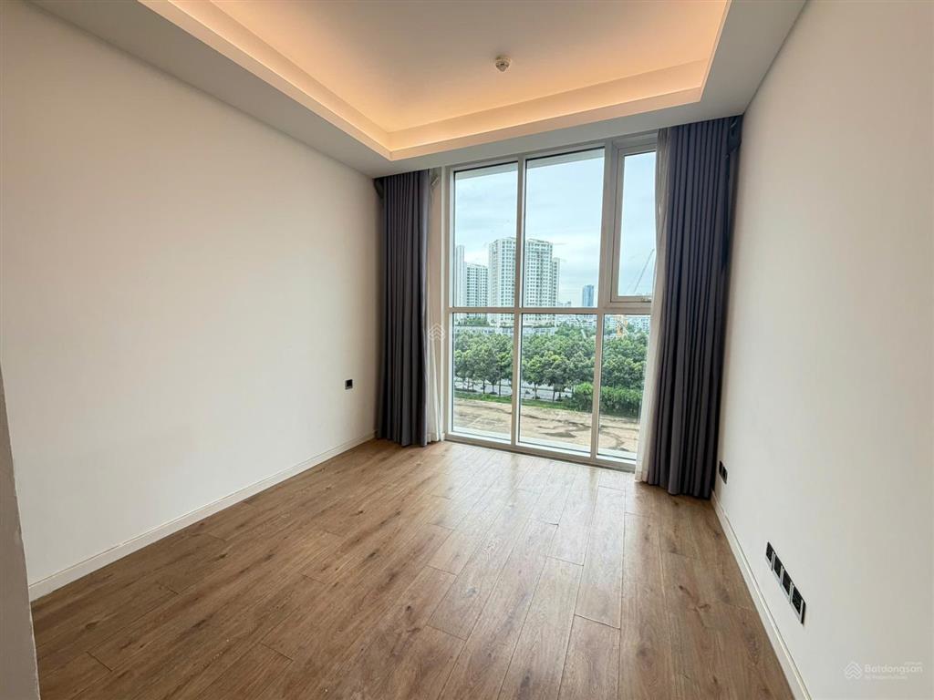 Bán căn góc sarina sala 2pn giá 16.6 tỷ all in  view pháo hoa  nhà đẹp