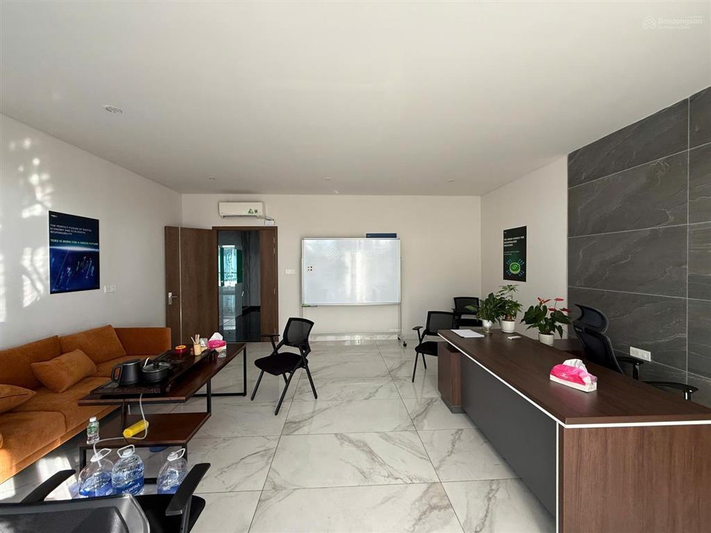 Cho thuê nhà phố mặt tiền b2 khu sala giá 120 triệu bao thuế  nhà đẹp