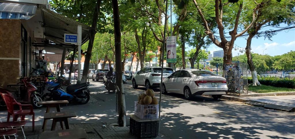 Giá tốt! nhà đẹp 2 tầng đầy đủ công năng gần bờ hồ hàm nghi đà nẵng