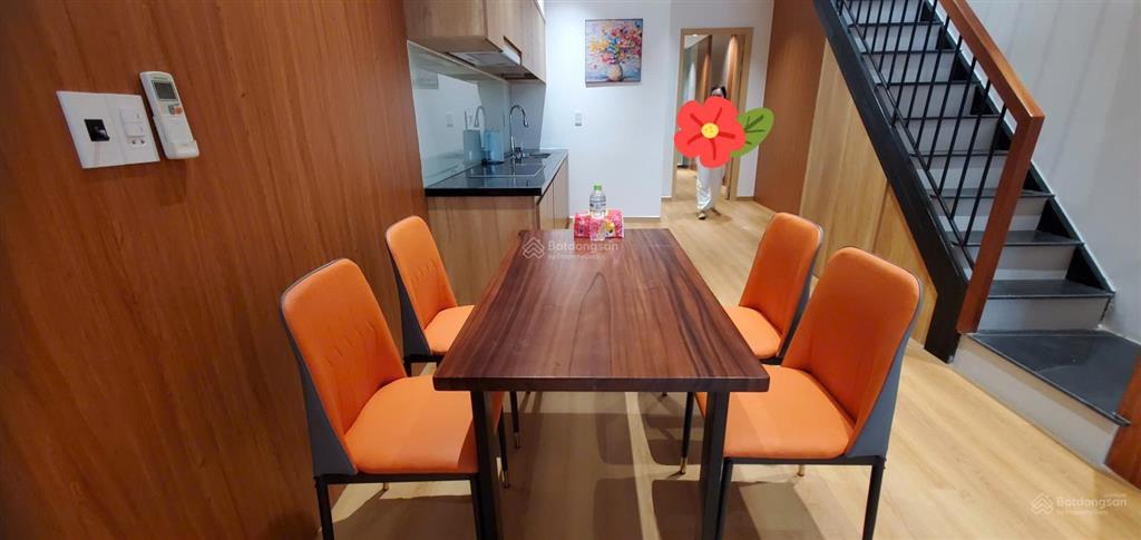 Giá tốt! nhà đẹp 2 tầng đầy đủ công năng gần bờ hồ hàm nghi đà nẵng