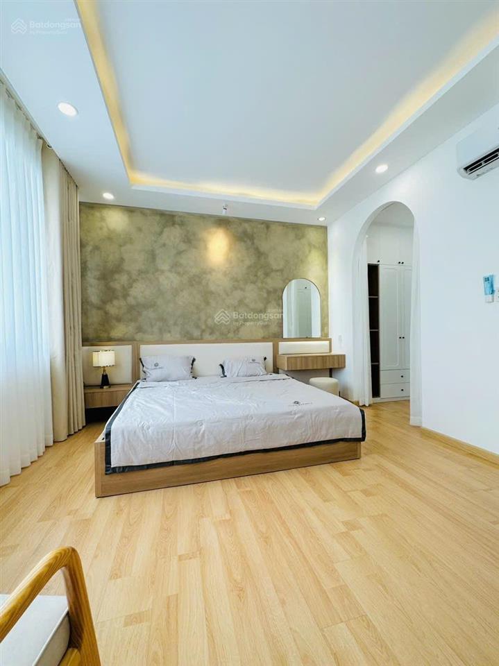 Nhà đẹp 5 tầng  hẻm xe hơi, đường chấn hưng q.tb  dt đẹp  5 x 10m  giá tốt 9.5 tỷ
