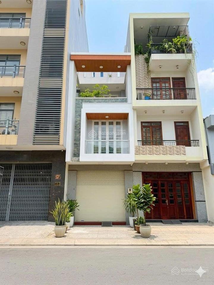 Hẻm xe hơi  đường năm châu q.tân bình  dt 4 x 16m  trệt 2 lầu  giá 9.6 tỷ tl