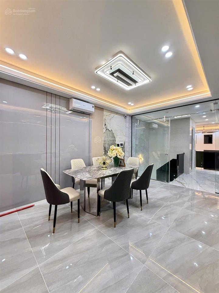 Nhà mới đẹp hiện đại 4 tầng  hẻm bình yên, đường ba vân, bàu cát  dt 4 x 17m  giá 9.8 tỷ tl