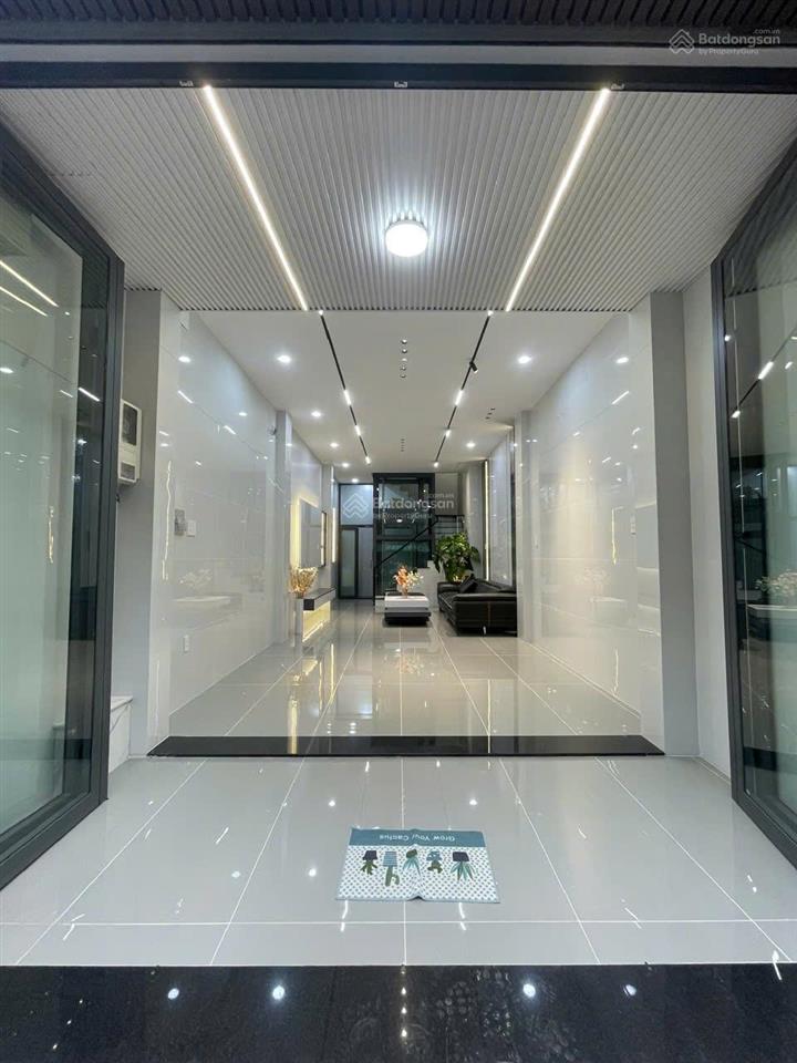 Nhà đẹp 4 tầng  cách mặt tiền trường chinh 20m  dt 4.2 x 16m  giá 9.2 tỷ tl