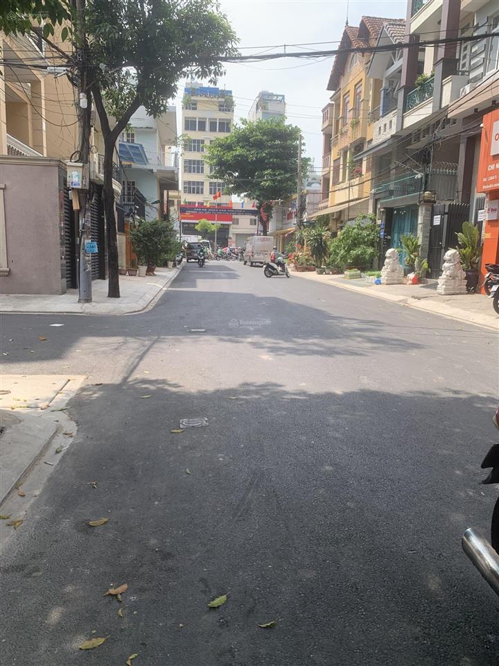 Hẻm đường 10m  dt tốt 5 x 24m (120m²)  nhà 3 tầng  khu bàu cát, đường đồng đen  giá 17.9 tỷ