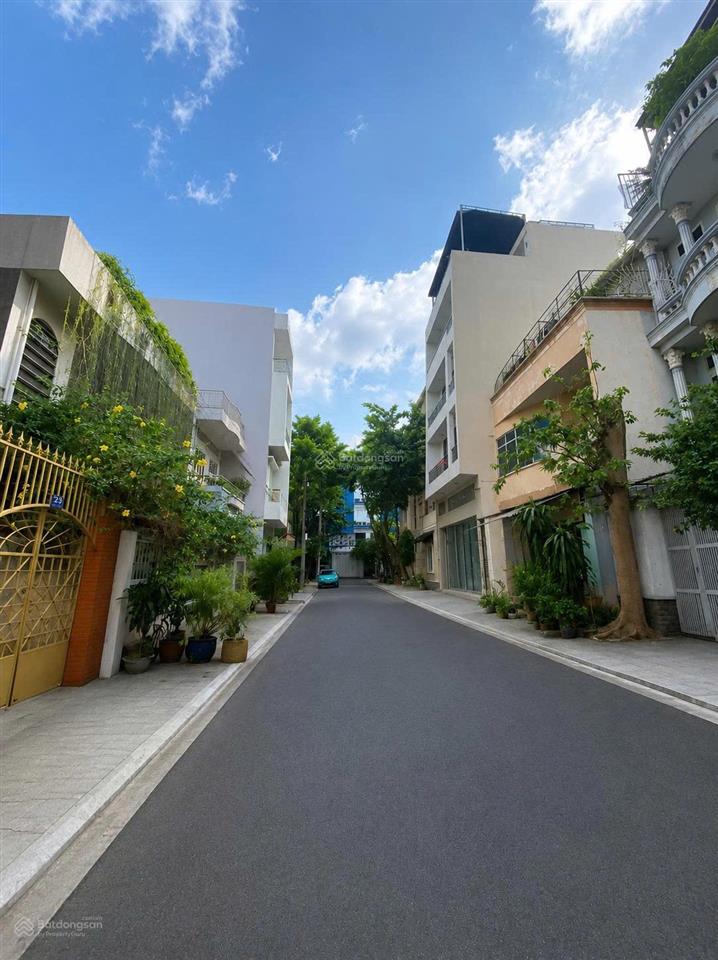 8 x 25m (190m2)  giá 27 tỷ  hẻm xe hơi rất đẹp  đường phạm phú thứ, quận tân bình
