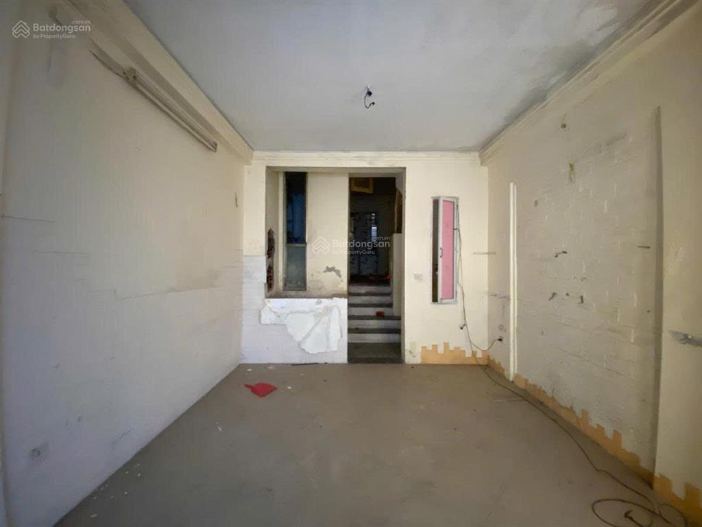 Tôi bán nhà mặt ngõ 151a thái hà, 40/45m2  5 tầng, ô tô tránh, kinh doanh sầm uất, giá 18.6 tỷ