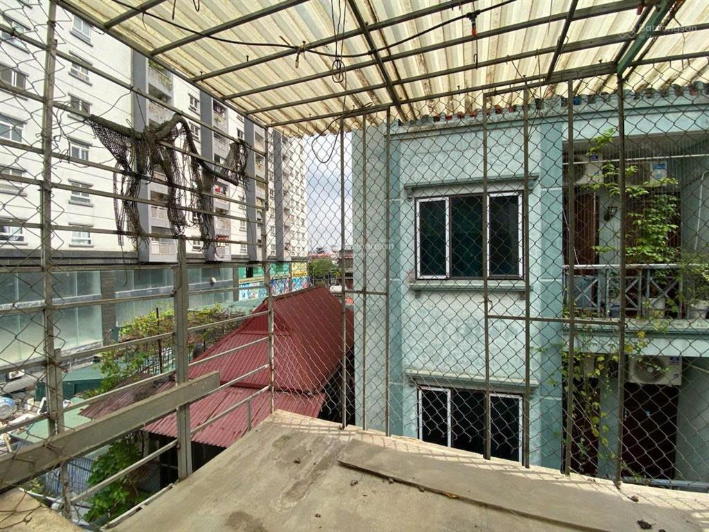Tôi bán nhà mặt ngõ 151a thái hà, 40/45m2  5 tầng, ô tô tránh, kinh doanh sầm uất, giá 18.6 tỷ
