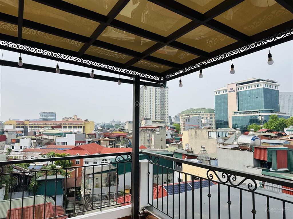 Tôi bán nhà phố thọ lão gần hồ hbt. 46m2  7 tầng xây mới thang máy, cách phố 3 nhà, giá 19.7 tỷ