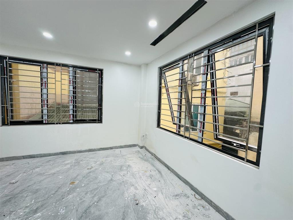 Bán toà nhà mặt phố la thành trung tâm quận đống đa, gần 80m2  8 tầng có hầm, giá 56.69 tỷ