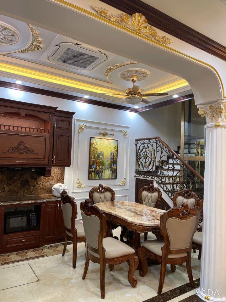 Bán nhà liền kề Rue De Charme 214 Nguyễn Xiển, 95m2, 34 tỷ