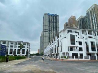 Bán liền kề hoàng thành villas full nội thất cực đẹp giá tốt nhất thị trường