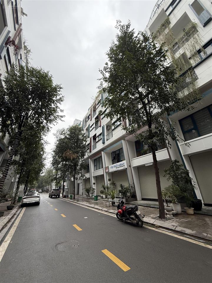 Chính chủ bán nhanh lô lk hướng đông nam, giá tốt nhất thị trường nhỉnh 20 tỷ