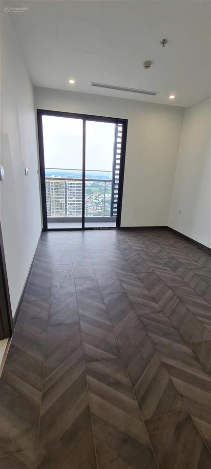 Bán căn 2pn 72m² giá 5,6 tỷ beverly 6 tầng 26  0901 001 ***