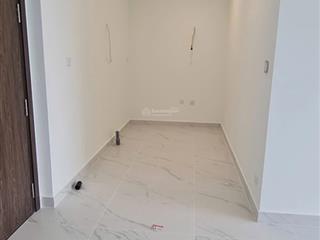 Bán căn 2pn 72m² giá 5,6 tỷ beverly 6 tầng 26  0901 001 ***