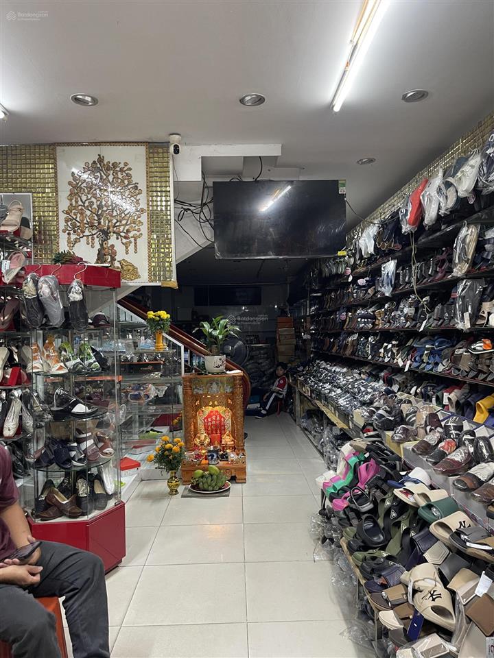 Cho thuê mặt bằng kinh doanh, sư vạn hạnh gần an đông plaza giá 20tr/tháng 0901 001 ***