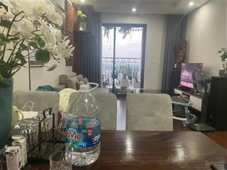 Chính chủ bán chung cư goldsilk complex, cầu am vạn phúc 80m2, 2 ngủ. giá 5.9 tỷ. sổ đỏ chính chủ