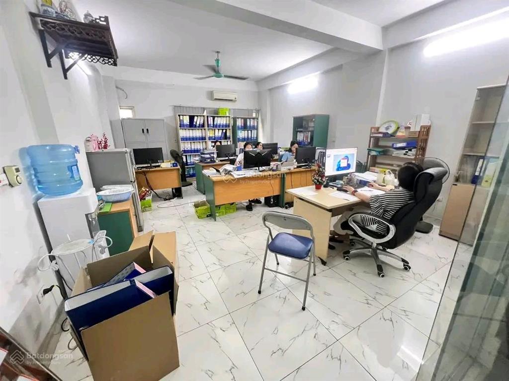 Cho thuê nhà liền kề khu đô thị văn phú 90m2, 5 tầng, giá 20 triệu