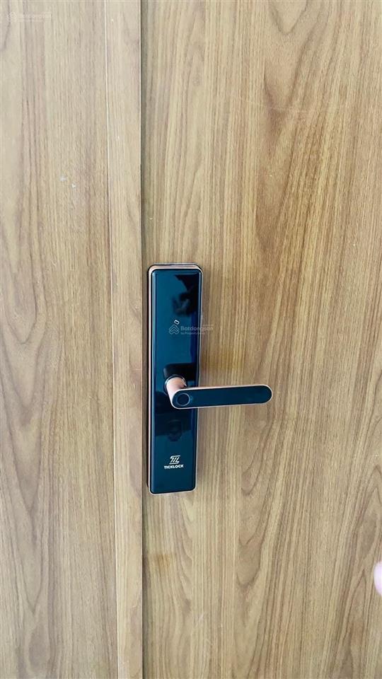 Căn hộ iris tower, 52m2 bao sổ hồng 1,5 tỷ. cho thuê được 6,5 triệu/tháng.