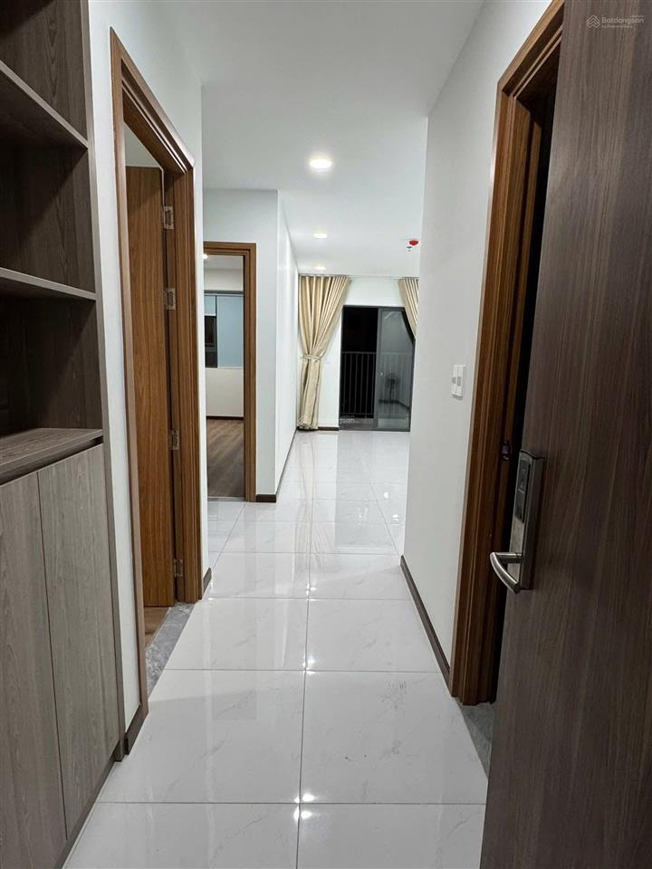 Iris tower, 52m2, bao sổ sang tên 1,5 tỷ. cam kết không đăng ảo (838810)