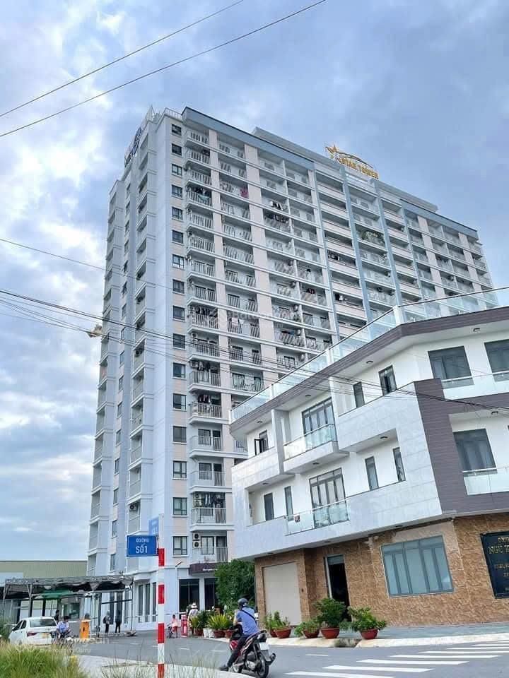 Giá thị trường 2,1 đến 2,3 tỷ. chấp nhận giá đầu tư. star tower 3pn giá 1,650 tỷ (bao sổ) (7703)