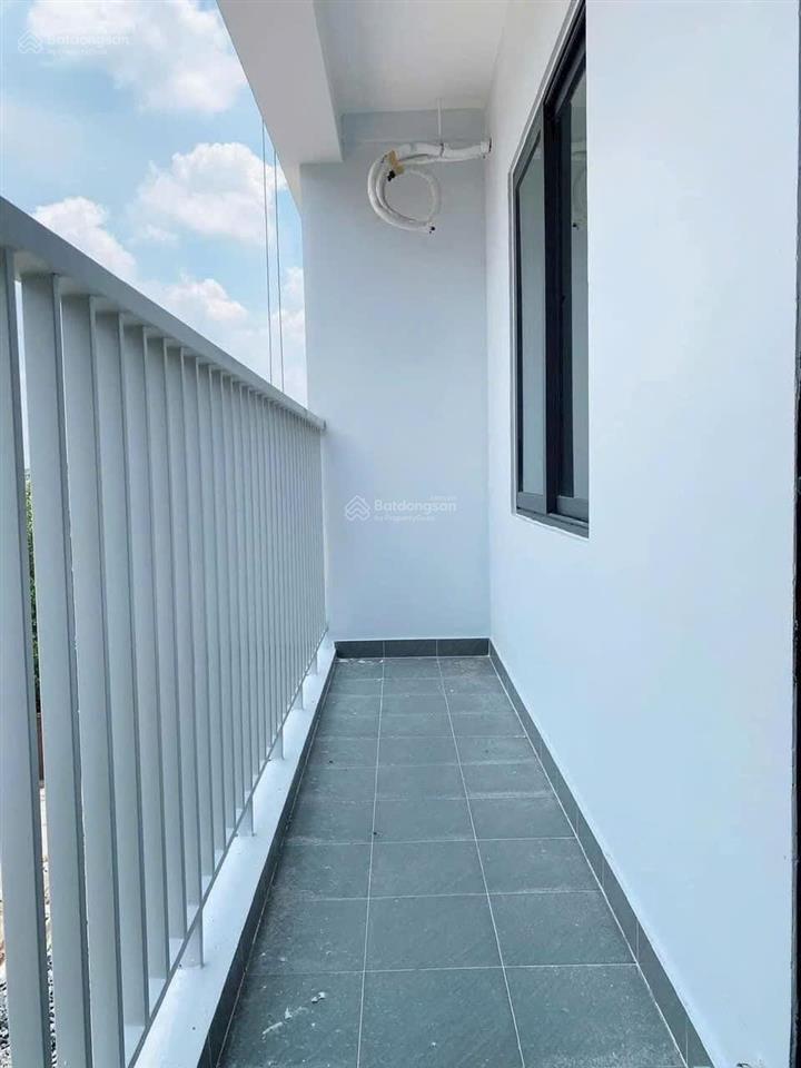 Cho thuê lâu dài star tower an phú. 2pn, pk, wc 4,5 triệu/tháng (có 1 máy lạnh)