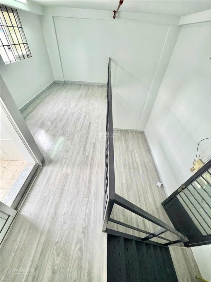 (8588) nhà xã hội becamex định hòa. lầu 2 sổ hồng 540 triệu. toàn quốc mua được