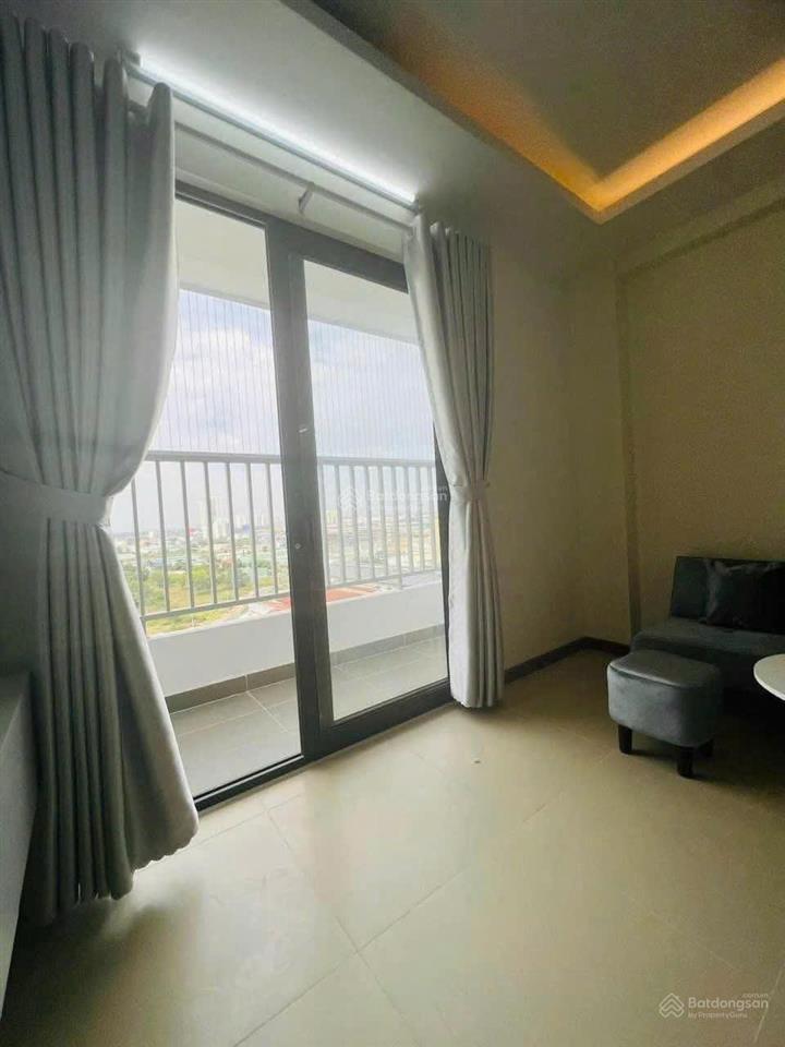 (8508) iris tower, tp hcm. 68,9 m² sổ hồng 2,4 tỷ. cho thuê được 7,5 triệu/tháng.