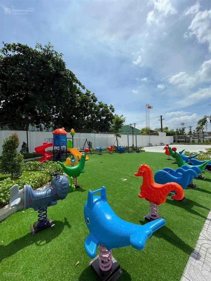 (8508) iris tower, tp hcm. 68,9 m² sổ hồng 2,4 tỷ. cho thuê được 7,5 triệu/tháng.